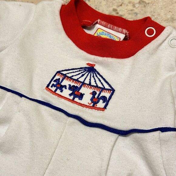 Vintage 3/6 Month One Piece Made In USA Carousel Merry Go Round - Picture 6 of 6